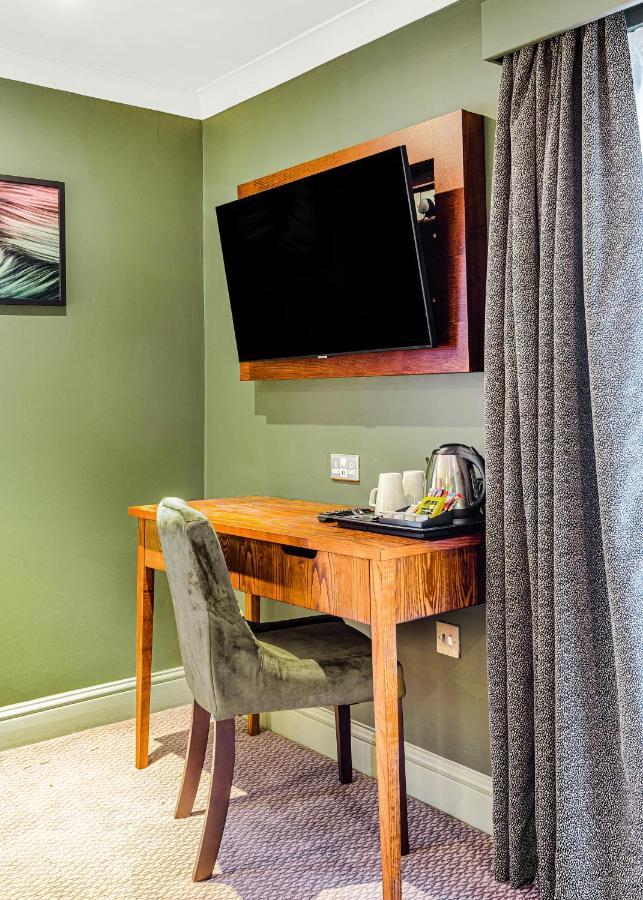 Inn On The Lake By Innkeeper'S Collection Godalming Exteriér fotografie